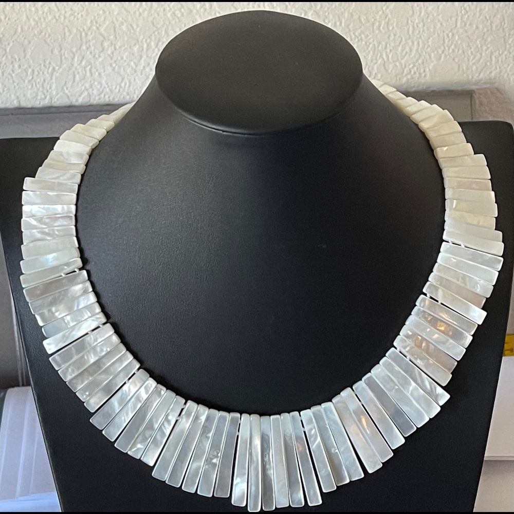 Dallas Prince Rocks Silver White MOP Bib Necklace